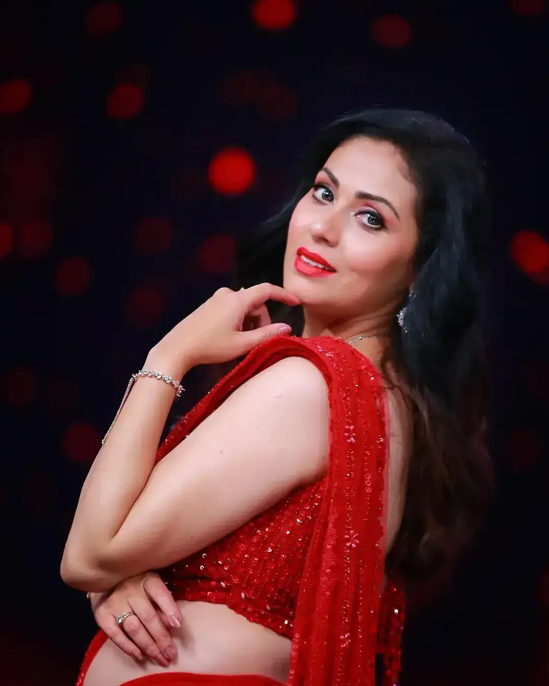 Indian Actress Sadha Images in Red Colour Saree